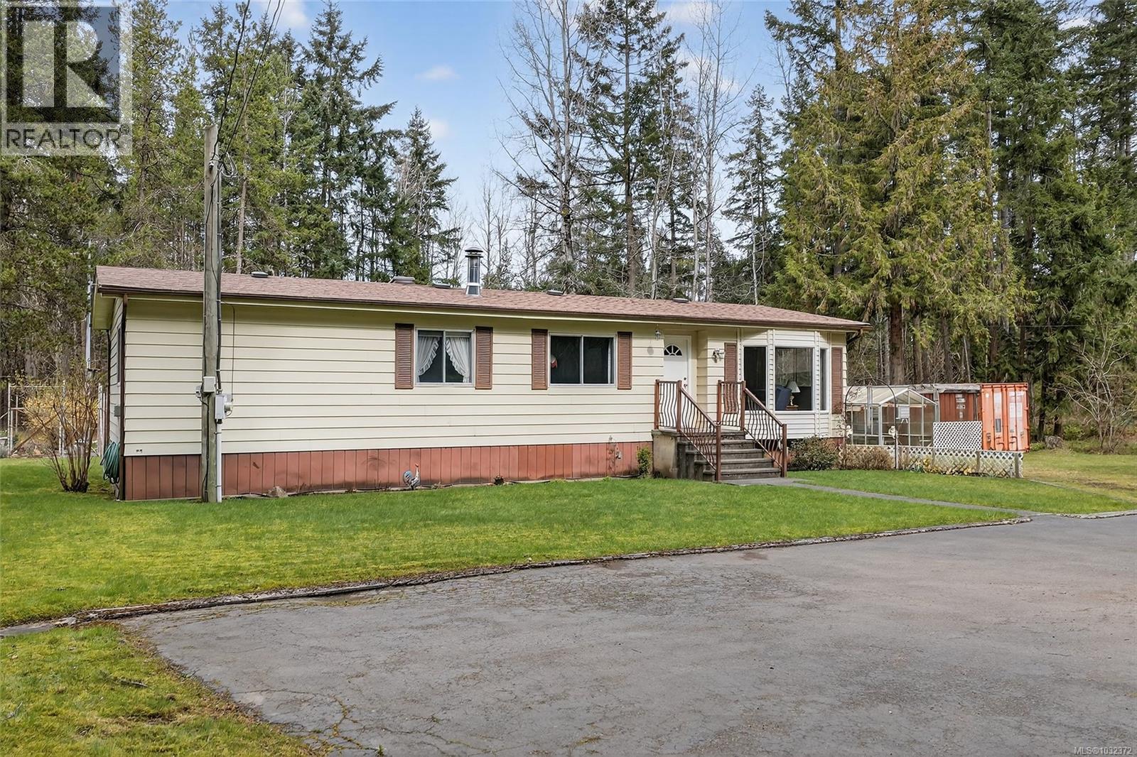 305 ALLSBROOK RD - 13