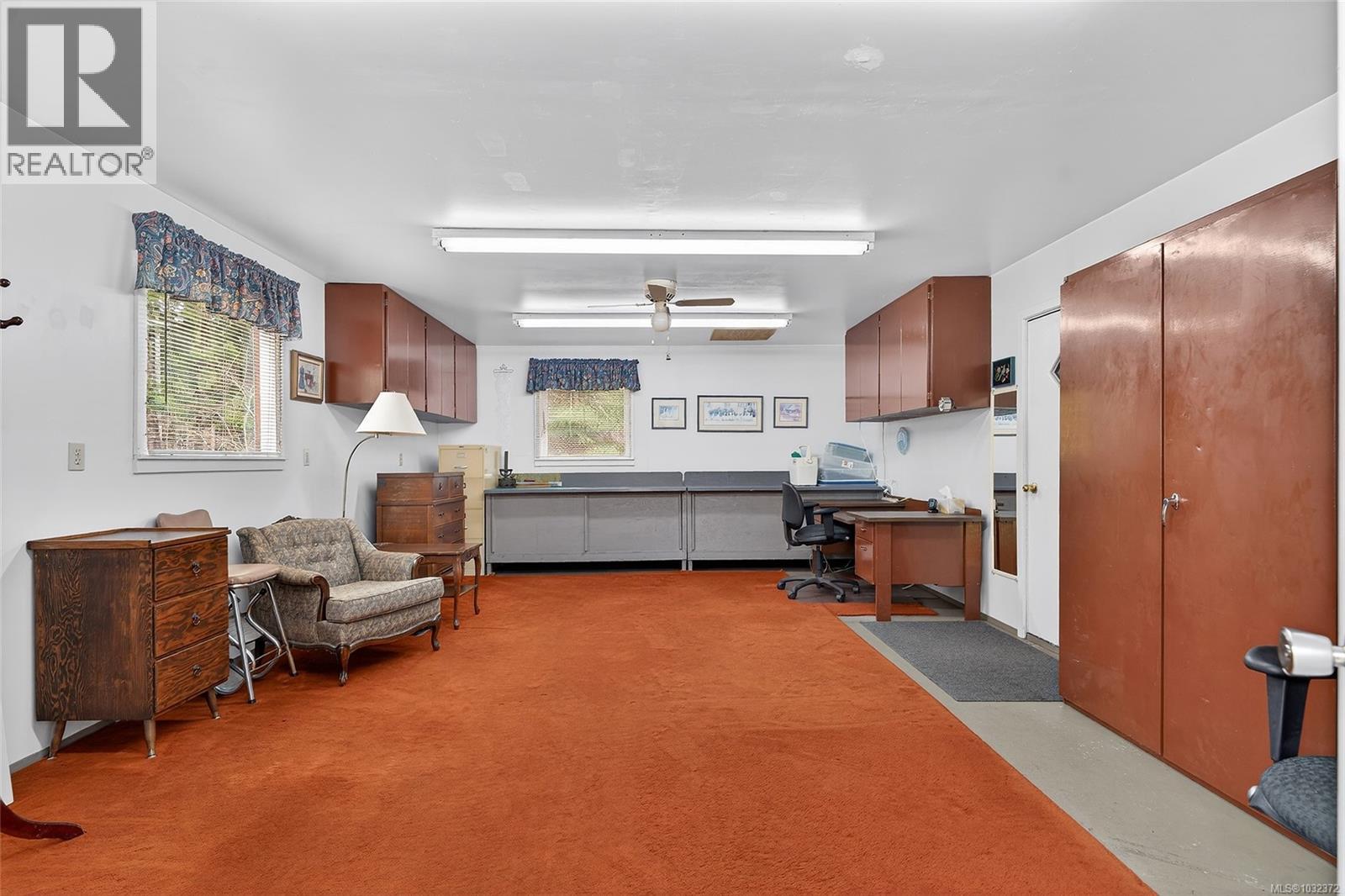 305 ALLSBROOK RD - 7