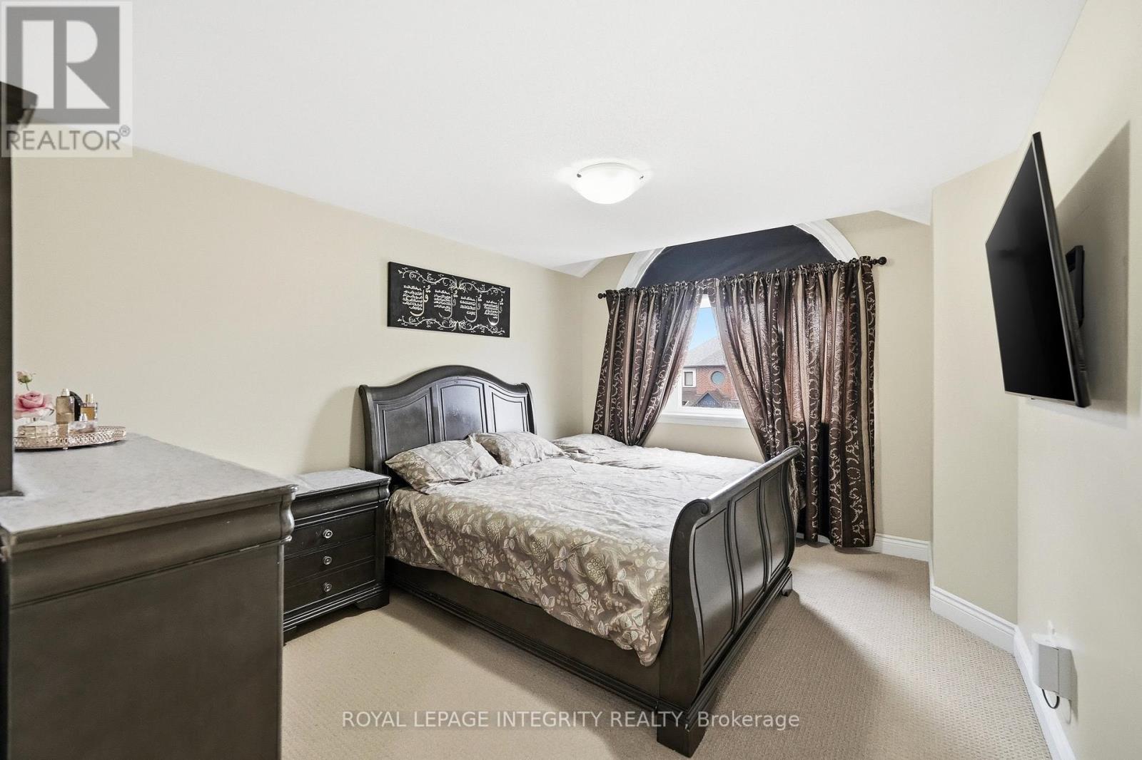 408 NESTLETON STREET — photo 29