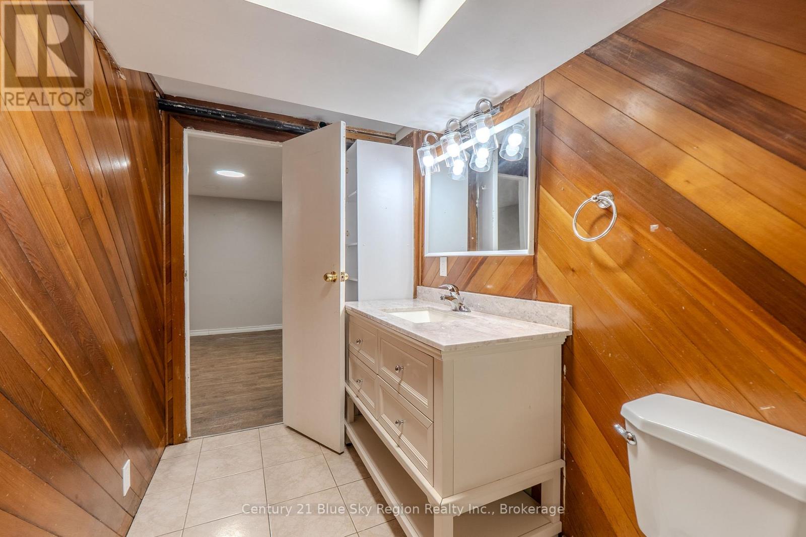 862 LAKESHORE DRIVE — photo 23