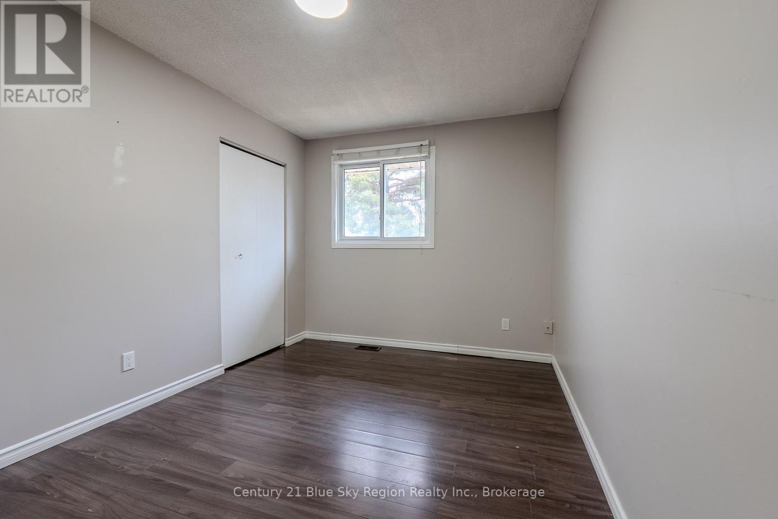 862 LAKESHORE DRIVE — photo 32