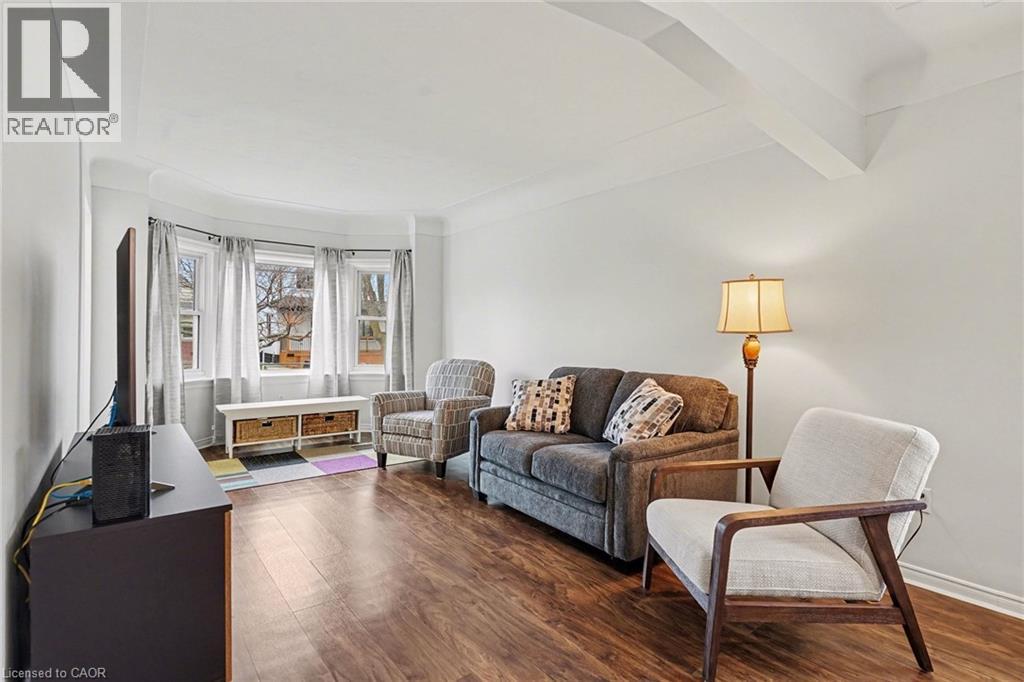 53 BELL Avenue, Hamilton, Ontario L8K3E2 - Photo 3