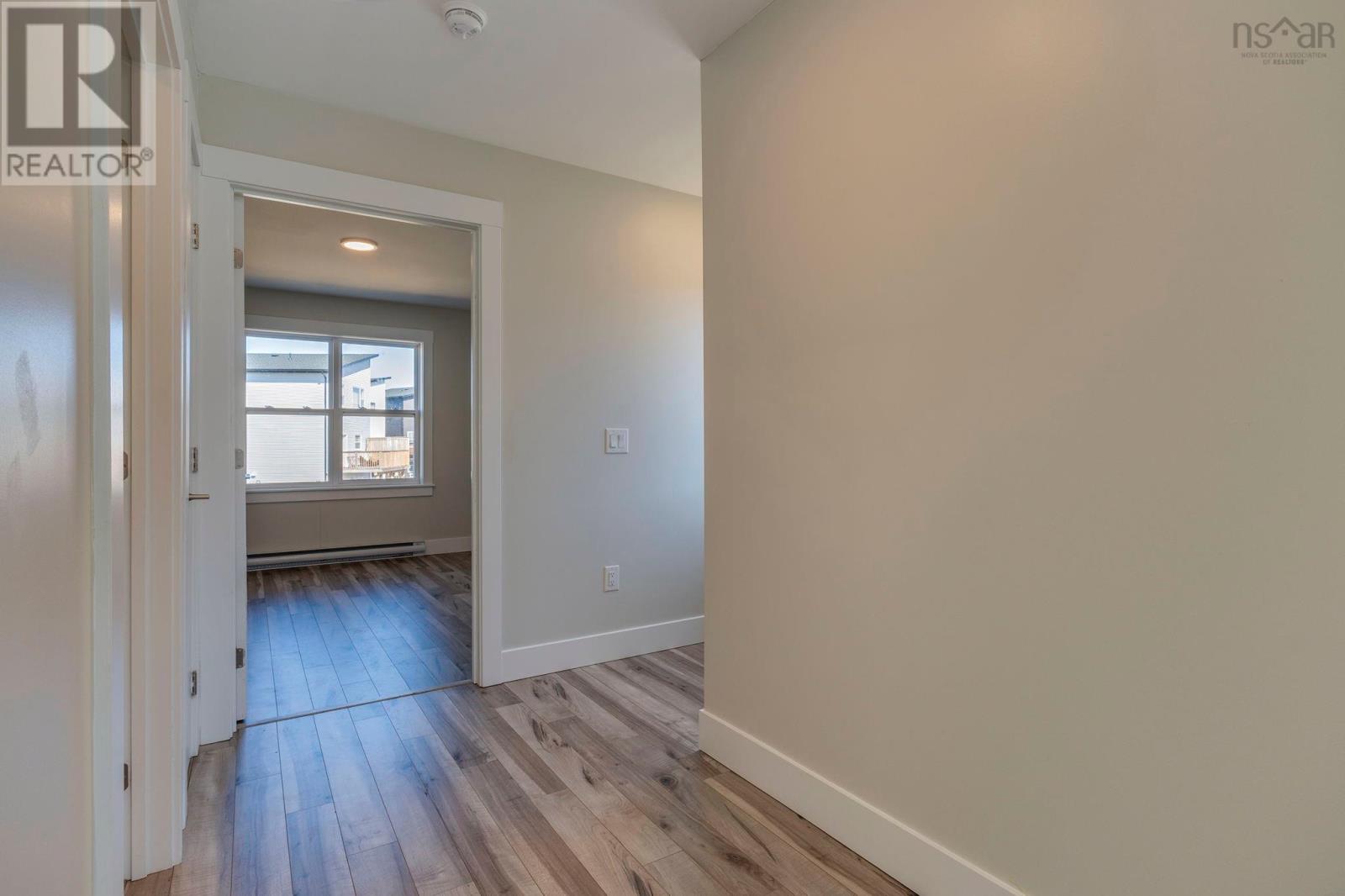 Property 28 of 50 of 34 Grosse Street