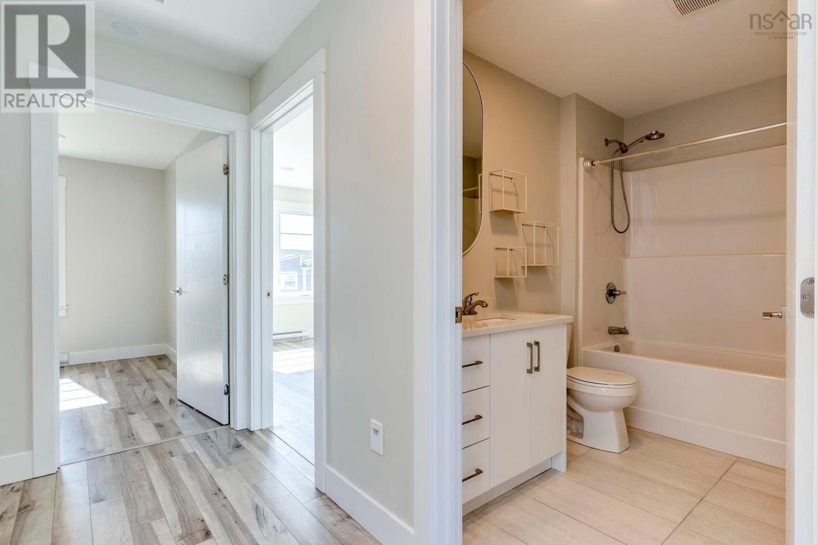 Property 27 of 50 of 34 Grosse Street