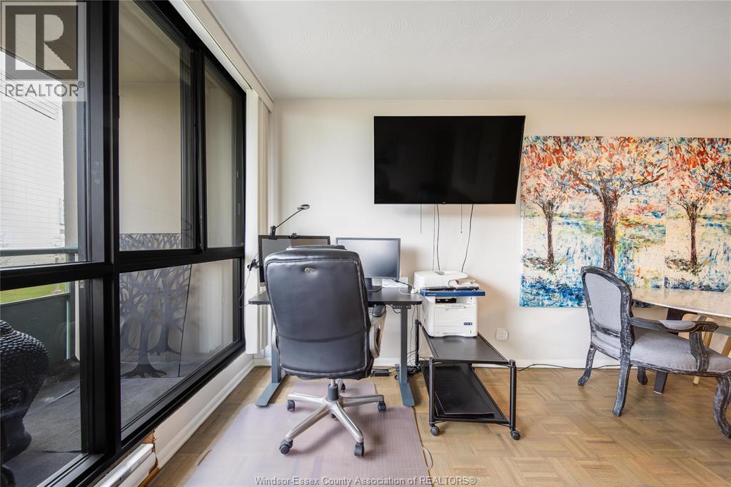#312 111 RIVERSIDE DRIVE - 13