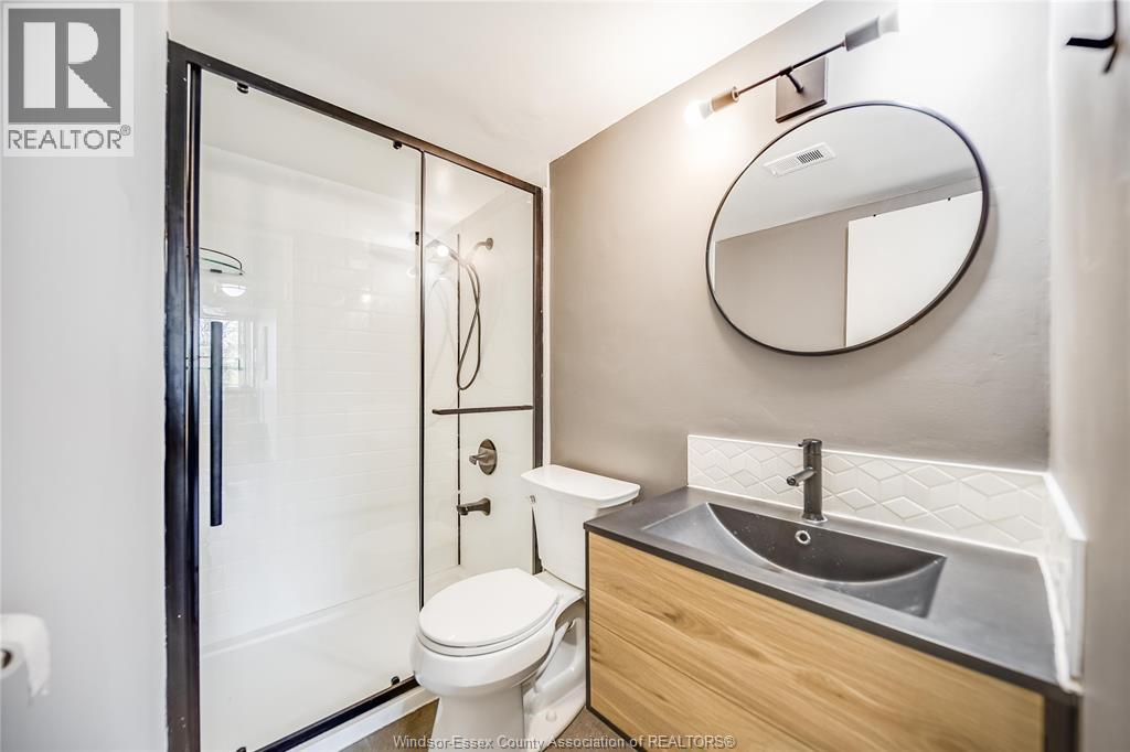 #312 111 RIVERSIDE DRIVE - 25
