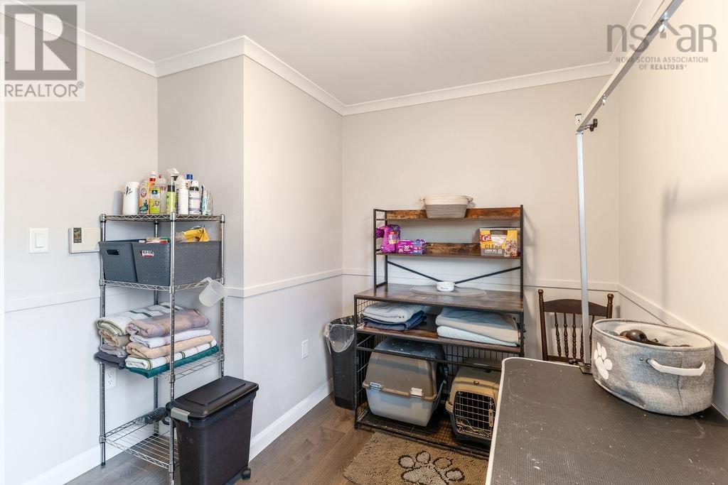 Property 22 of 37 of 303 Ioney Hill