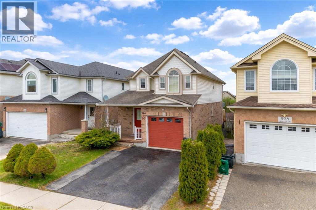 924 COPPER LEAF CRESCENT - 41