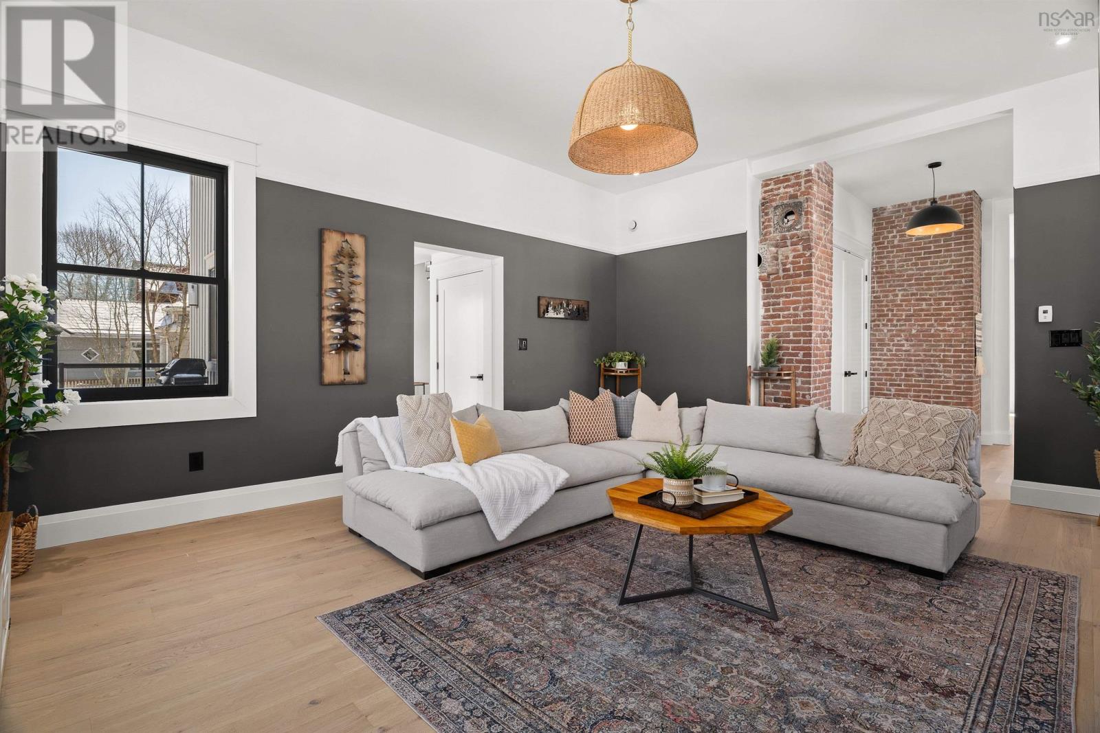 Property 23 of 50 of 785 Young Avenue