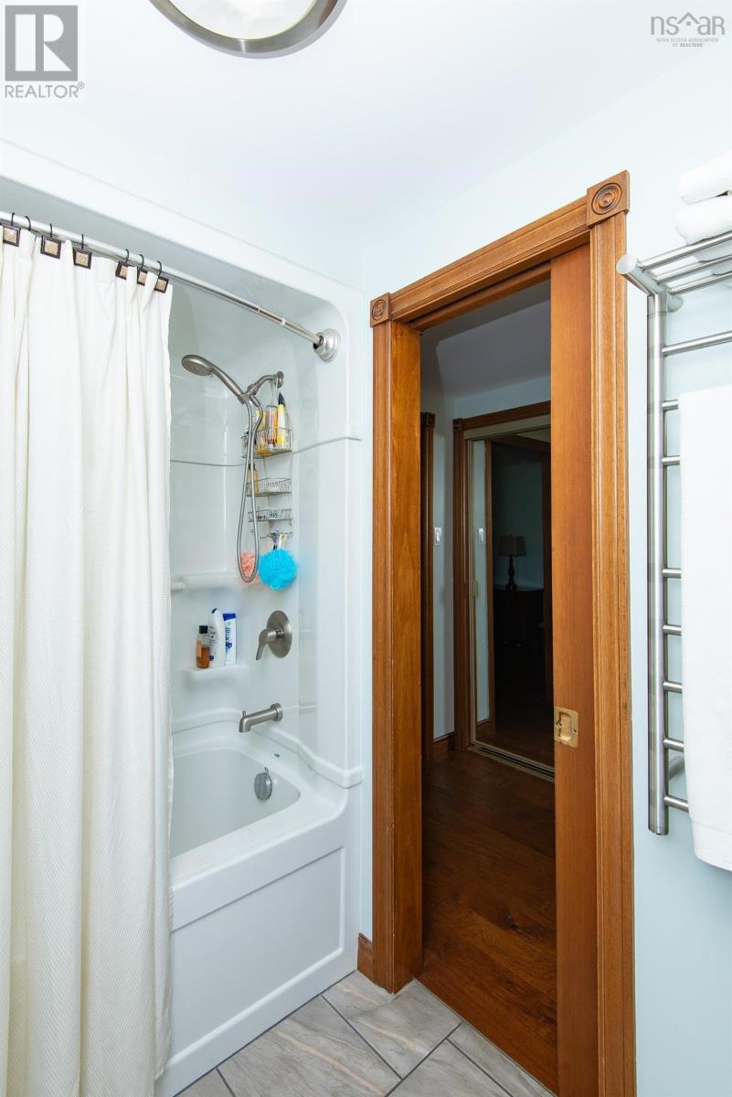 Property 20 of 43 of 532 Saulnierville Road