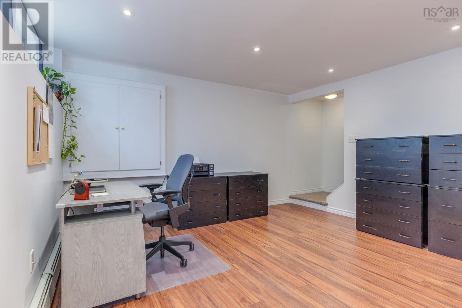 Property 3 of 35 of 107 Lancaster Drive