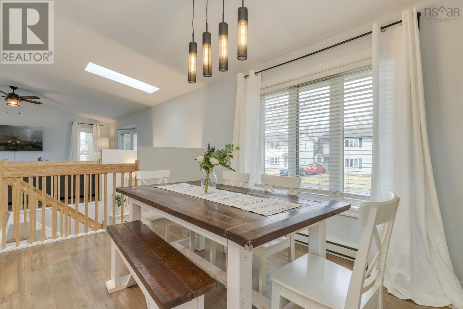 Property 41 of 42 of 82 Governors Lake Drive