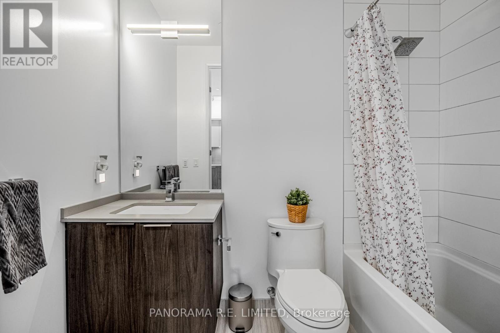 #802 4208 DUNDAS STREET W - 13
