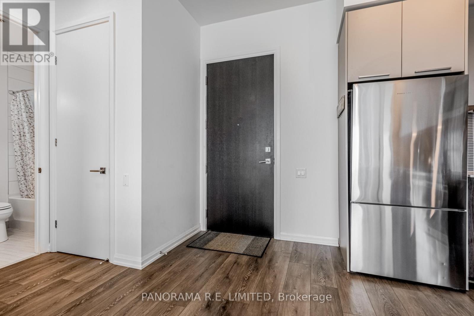 #802 4208 DUNDAS STREET W - 14