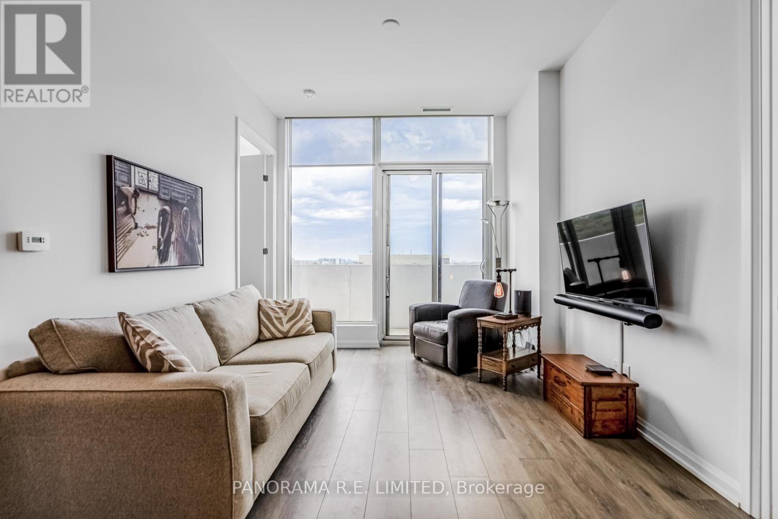 #802 4208 DUNDAS STREET W - 5