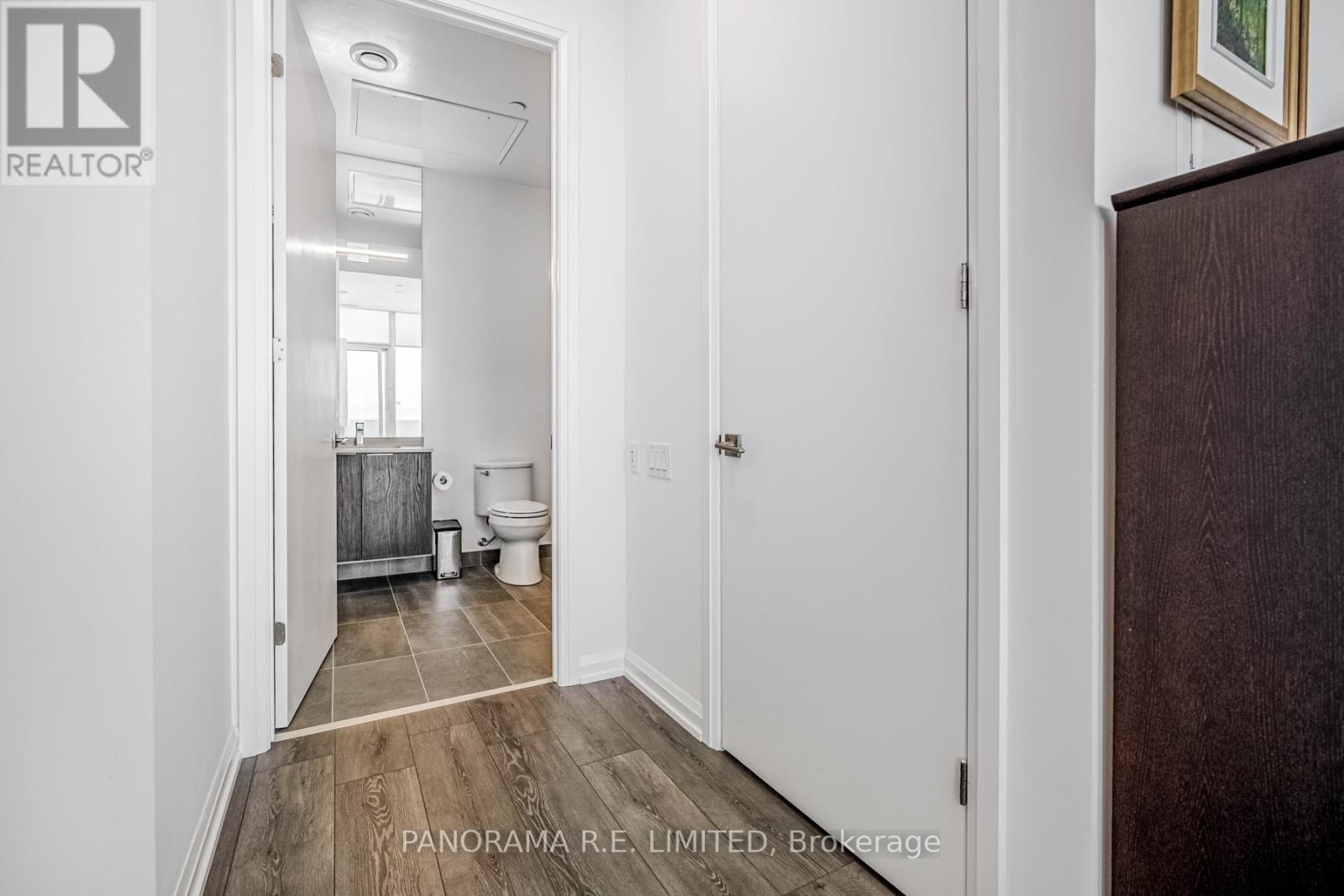 #802 4208 DUNDAS STREET W - 9