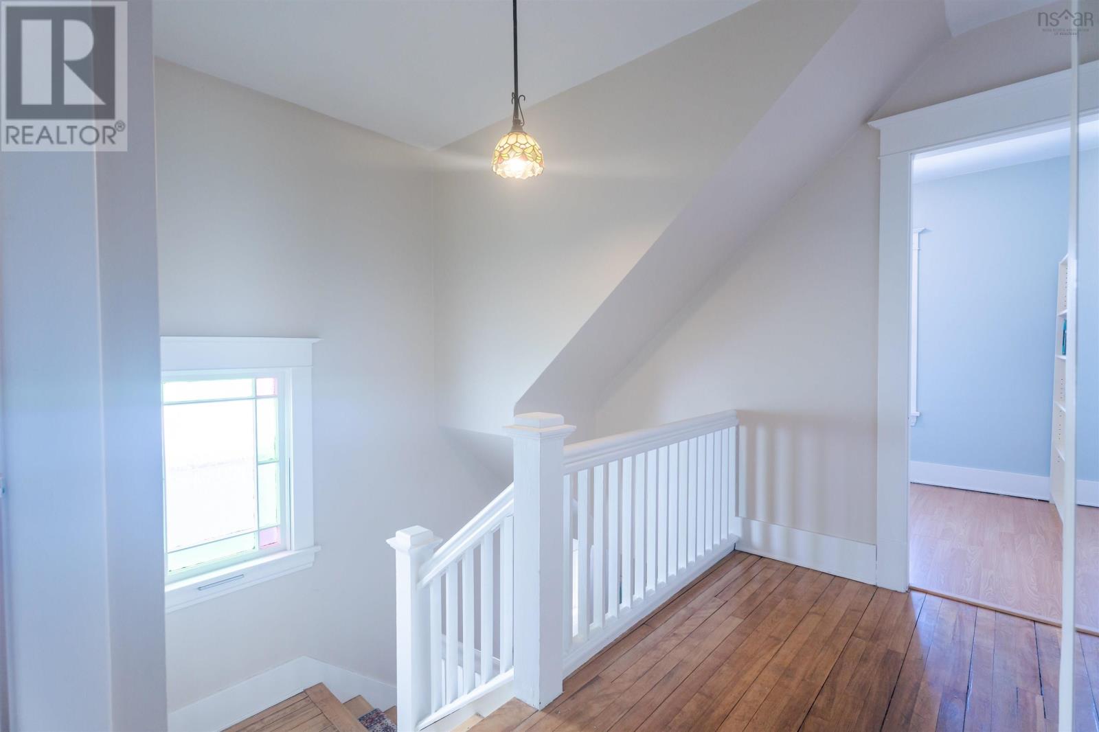 Property 30 of 37 of 6255 North Street