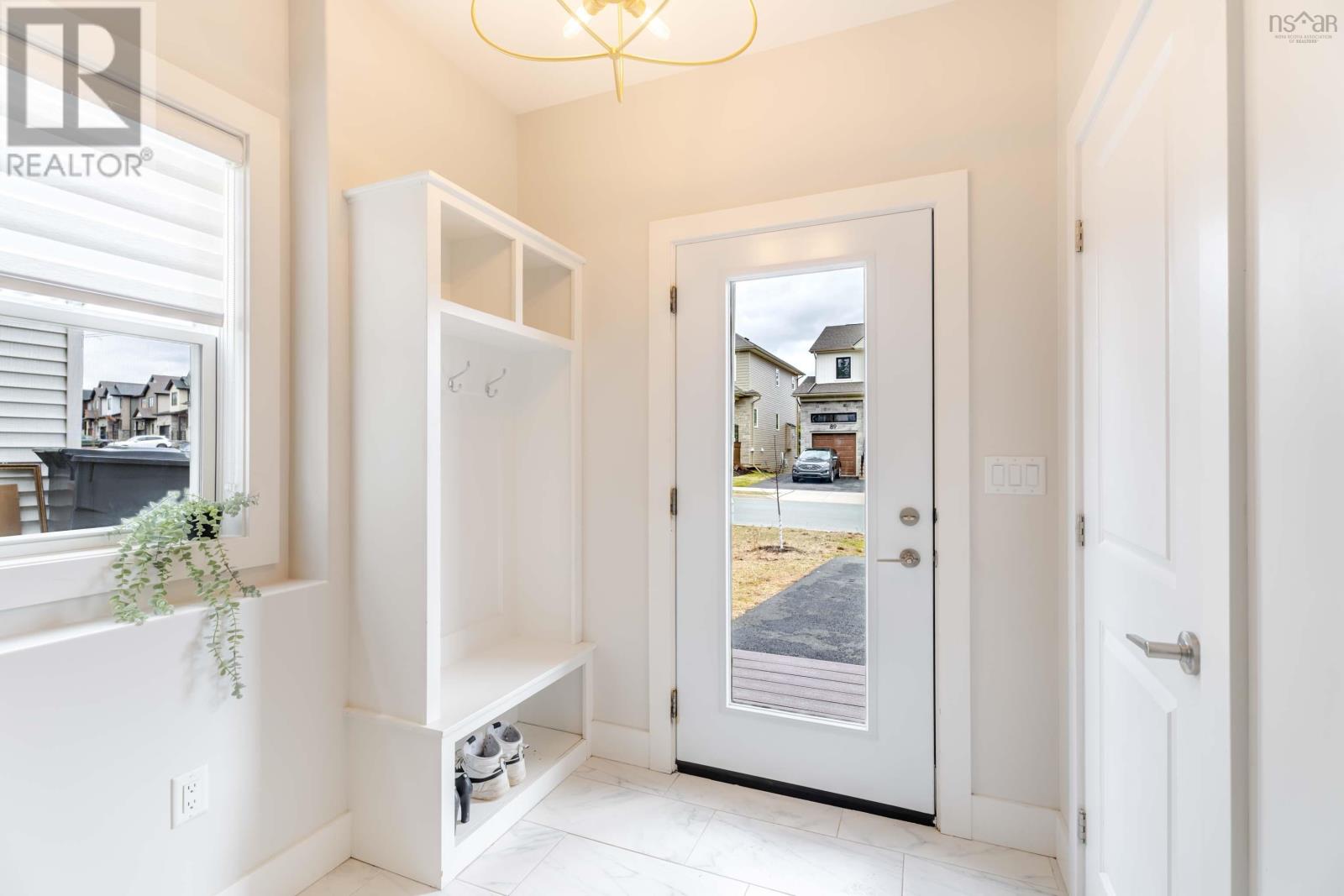 Property 22 of 48 of 92 Puncheon Way