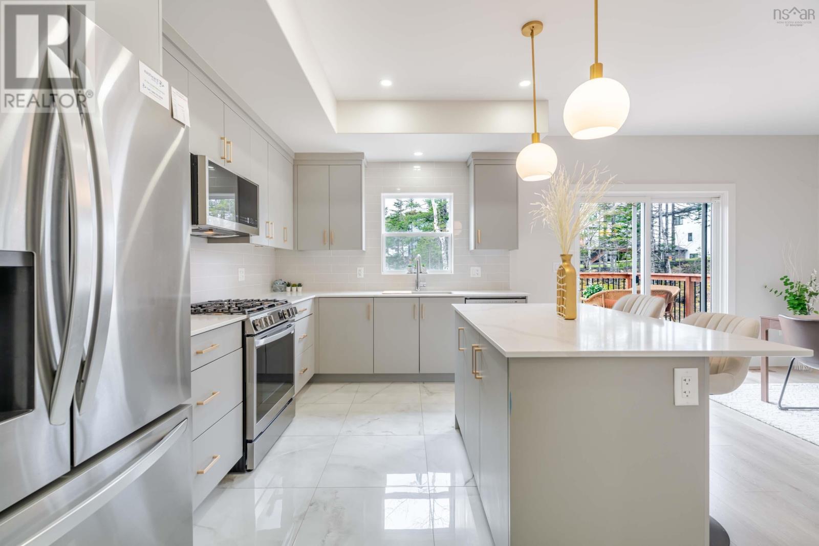 Property 21 of 48 of 92 Puncheon Way