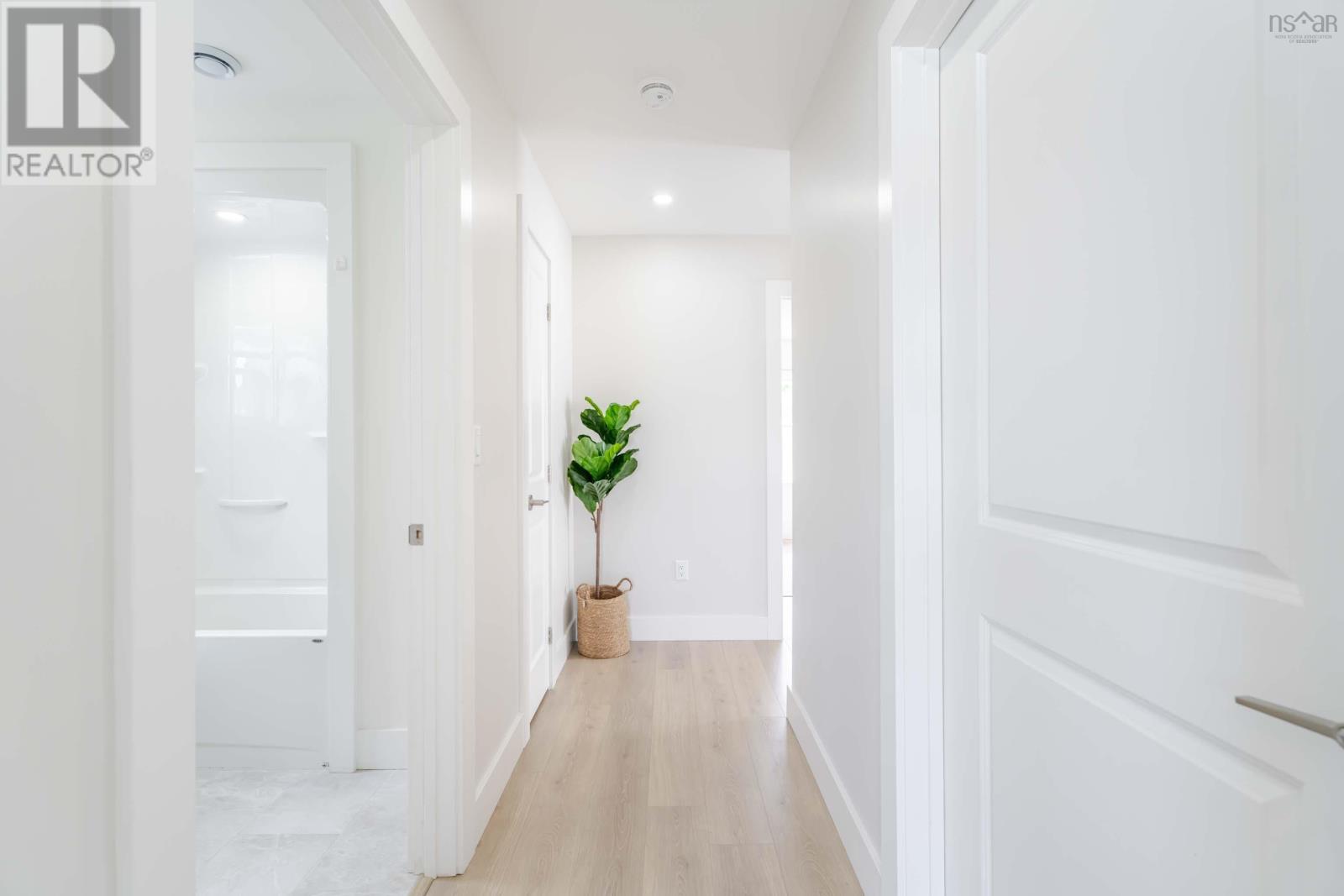 Property 46 of 48 of 92 Puncheon Way