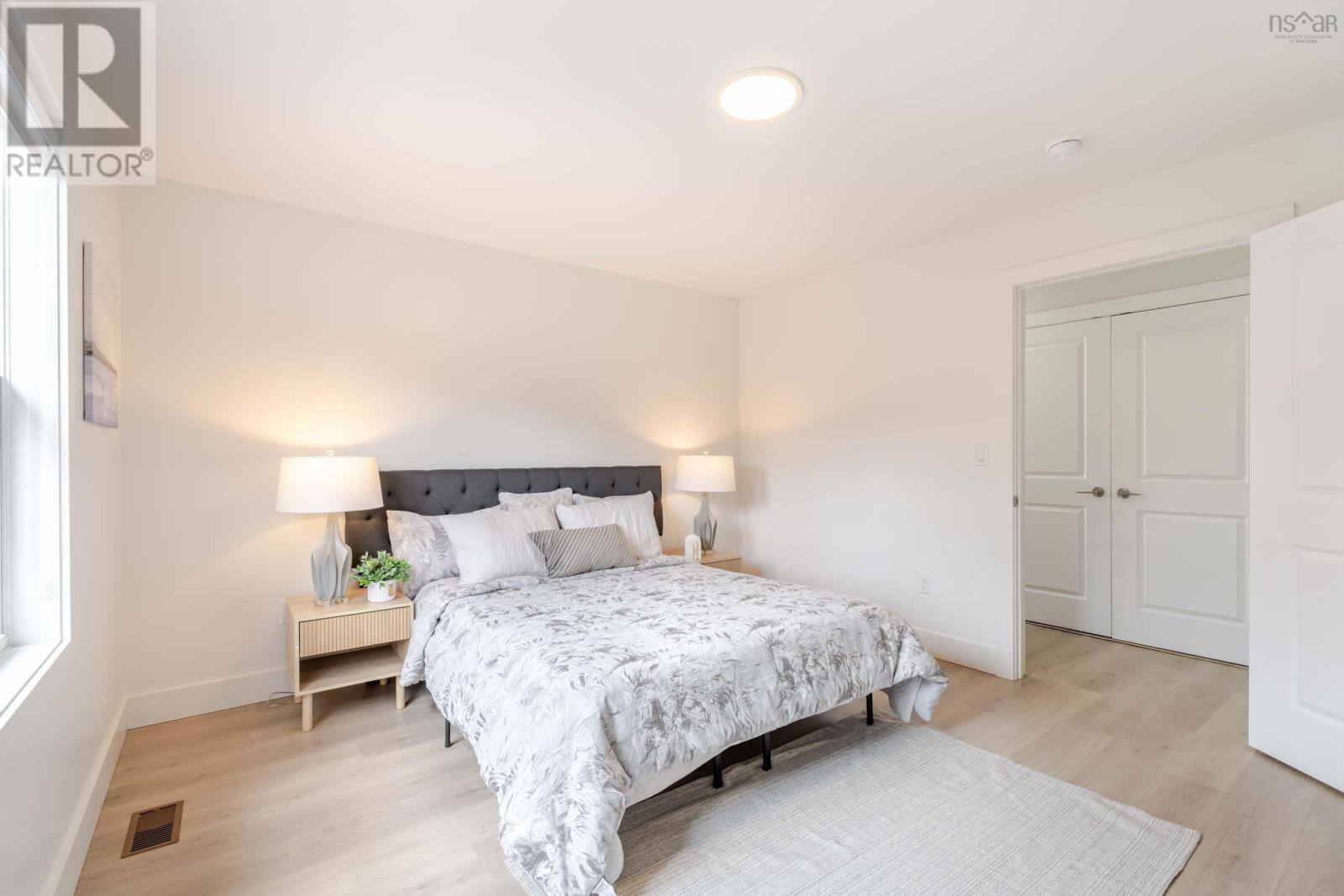 Property 44 of 48 of 92 Puncheon Way