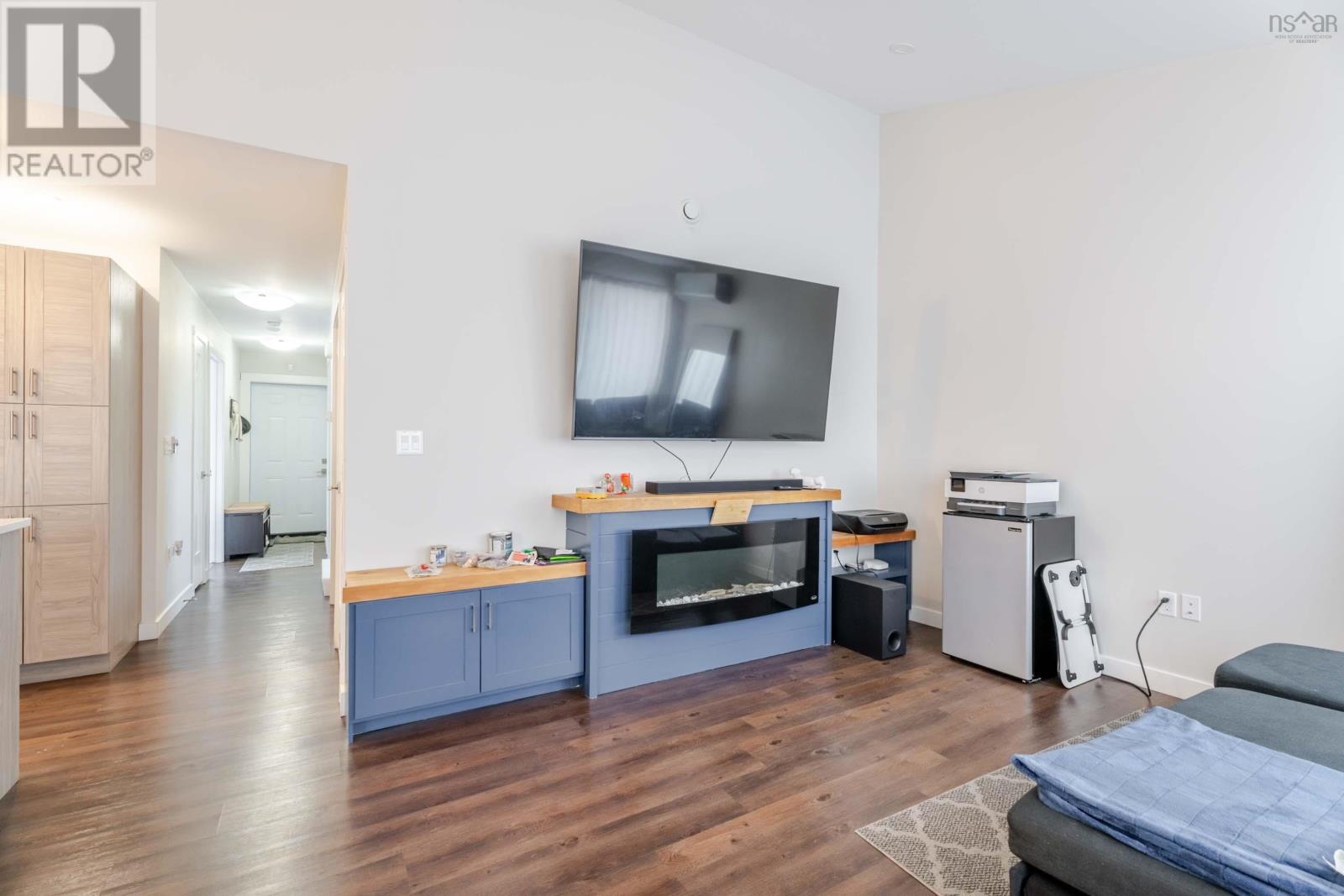 Property 17 of 37 of 6-18 Ariss Gate