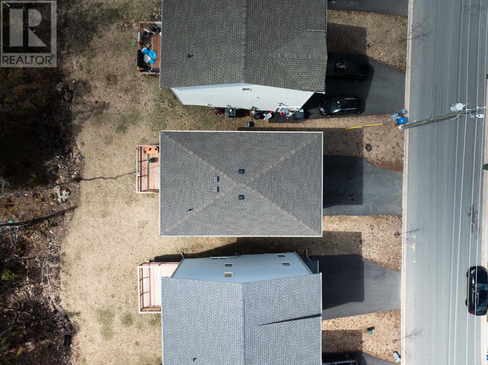 Property 12 of 48 of 92 Puncheon Way