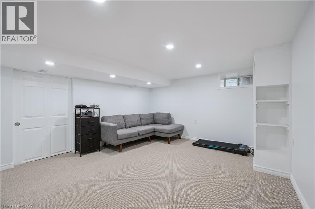 22 CHARLES STREET - 27