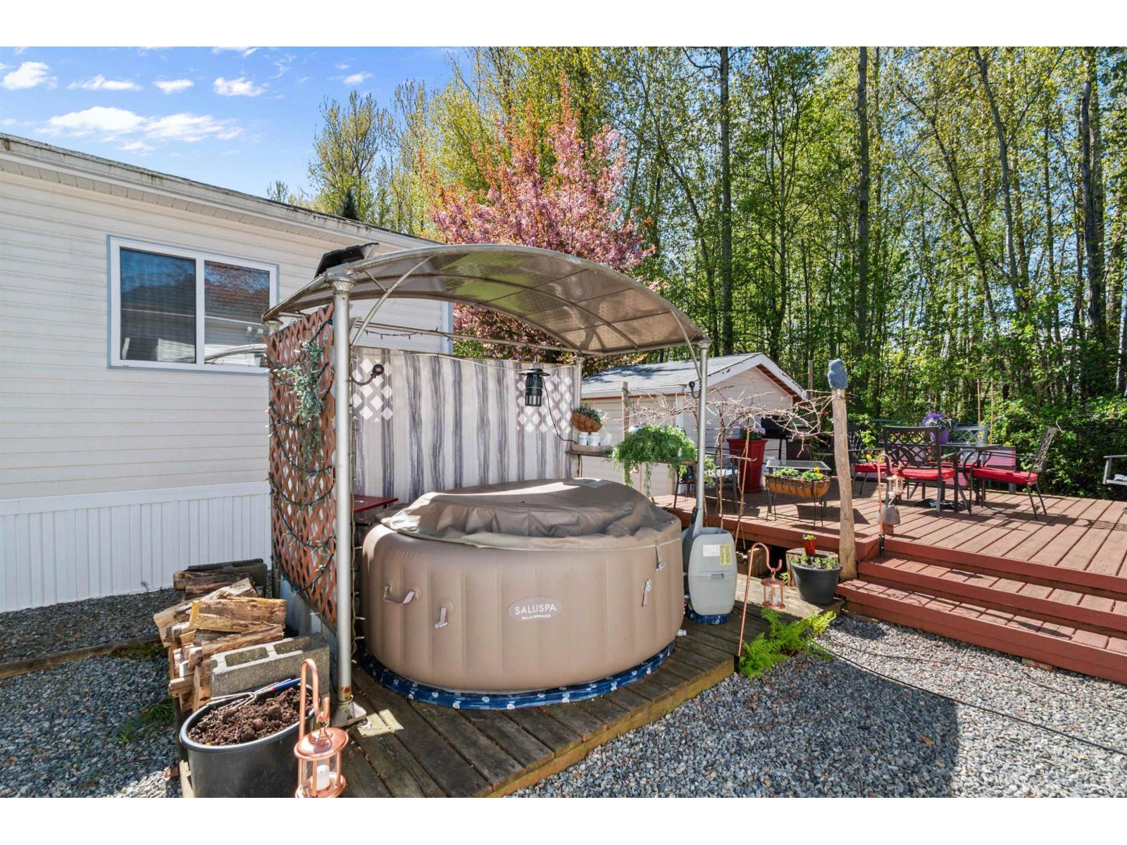 13 41168 LOUGHEED HIGHWAY, Mission