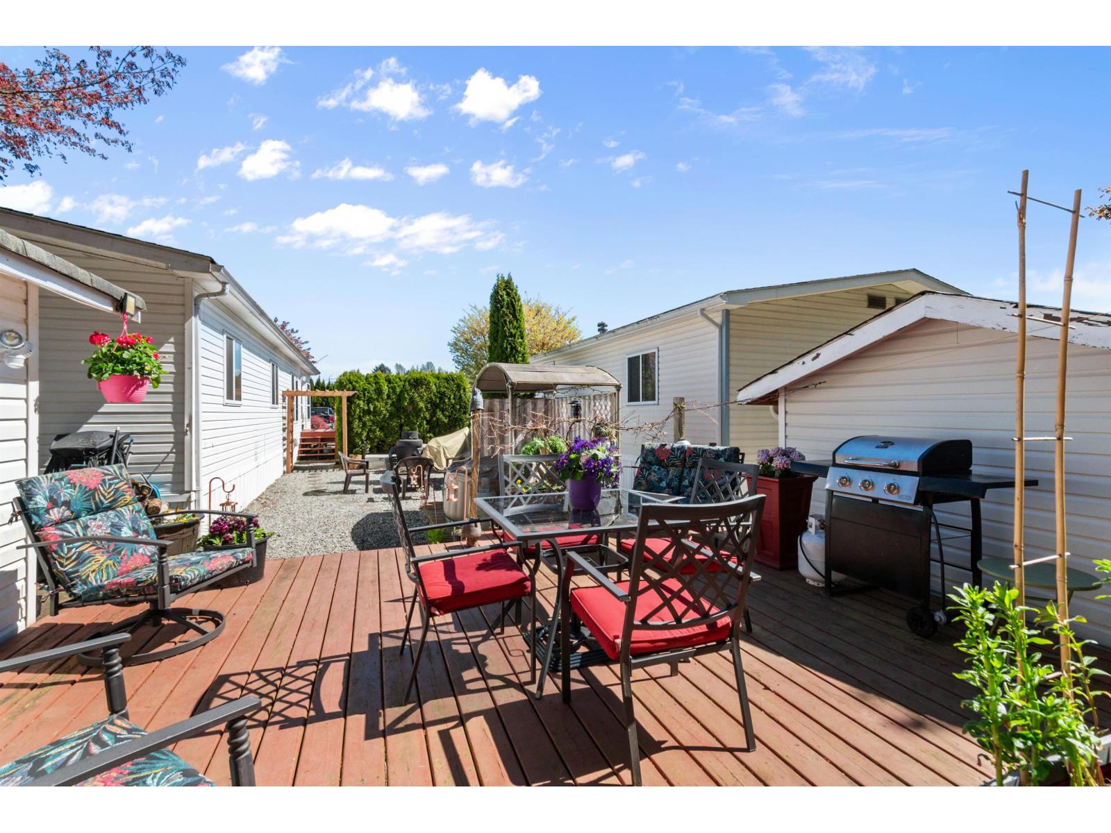 13 41168 LOUGHEED HIGHWAY, Mission
