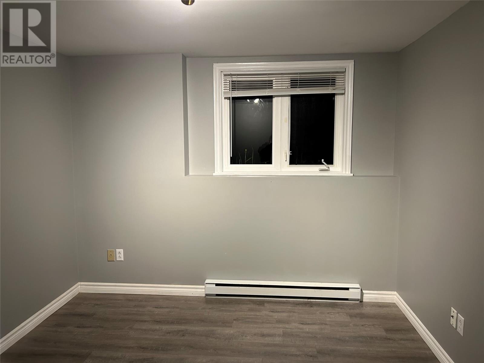 Apartment Bedroom