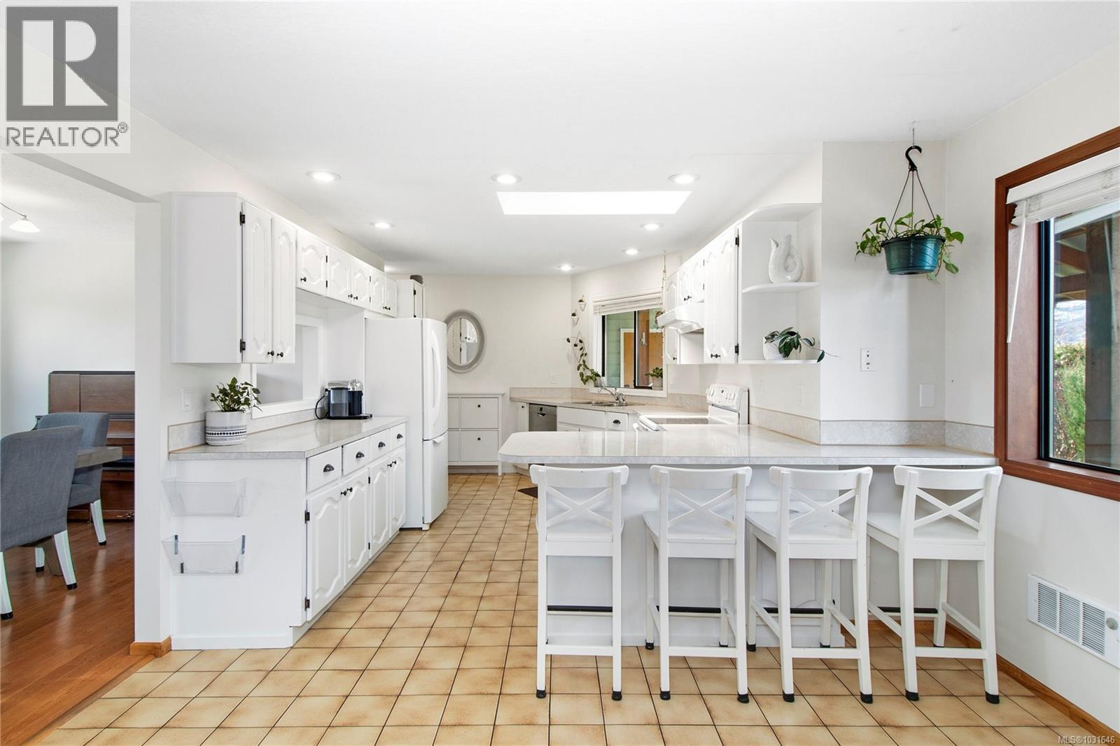 1780 JUNIPER DR - 13