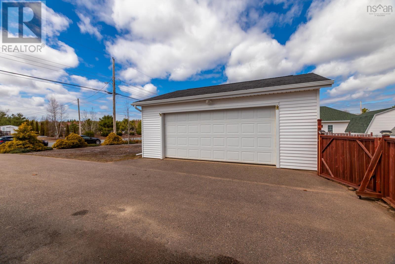 Property 24 of 48 of 64 Seth Drive