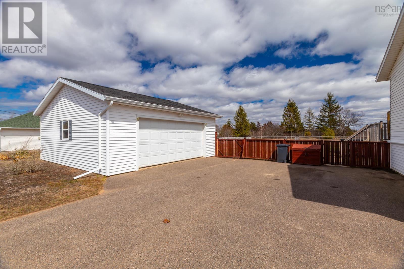 Property 23 of 48 of 64 Seth Drive