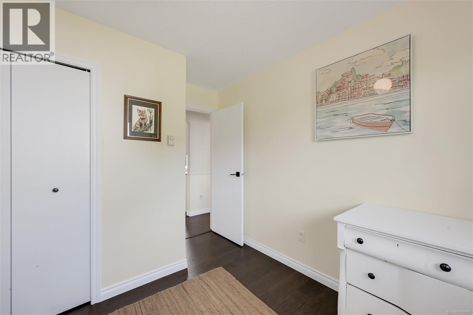 2114 REDWING PL - 32