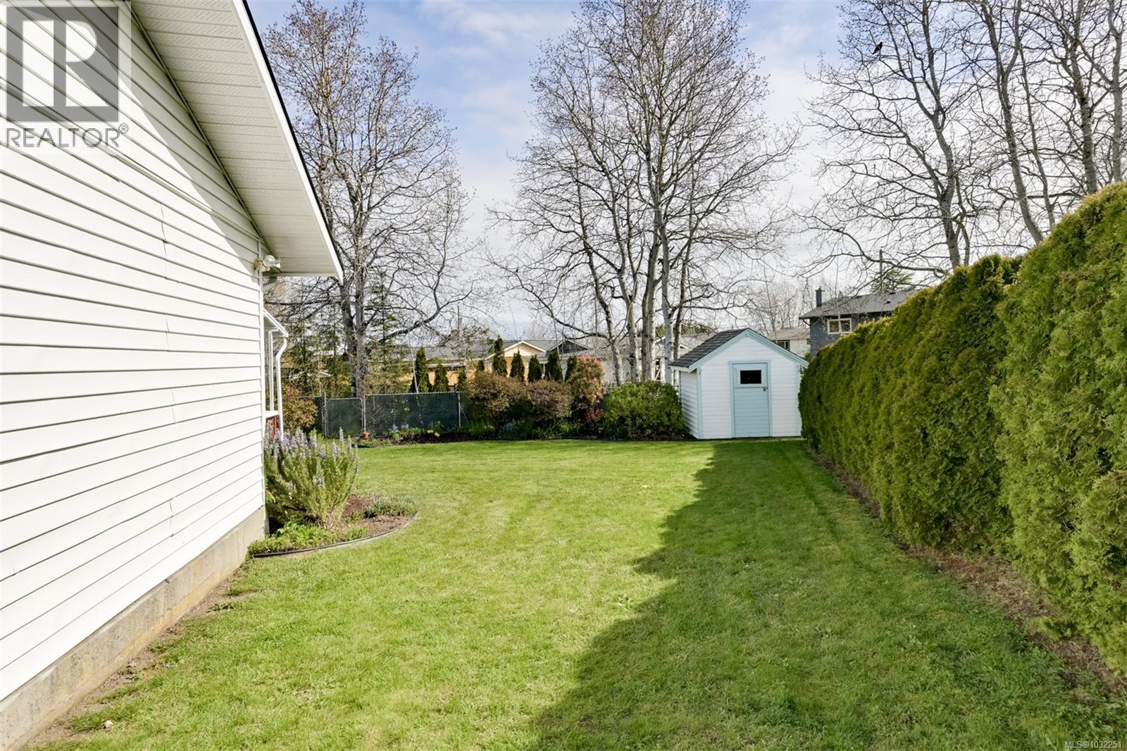 2114 REDWING PL - 37