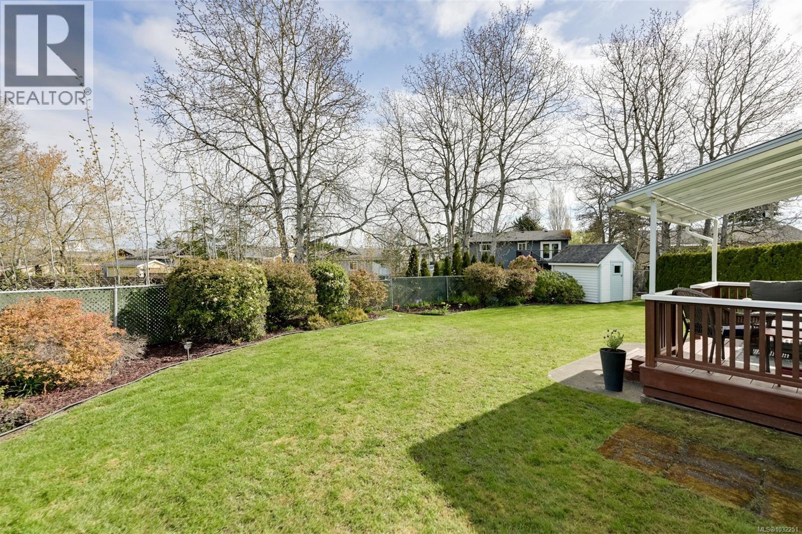 2114 REDWING PL - 41