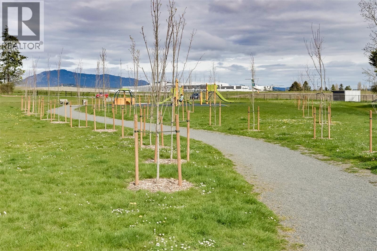 2114 REDWING PL - 49