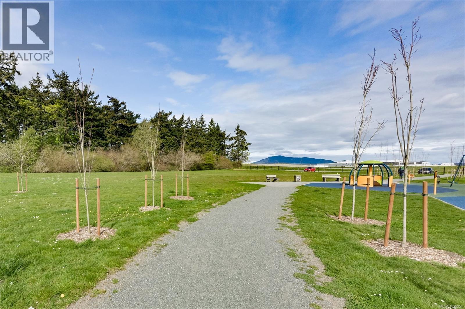 2114 REDWING PL - 51