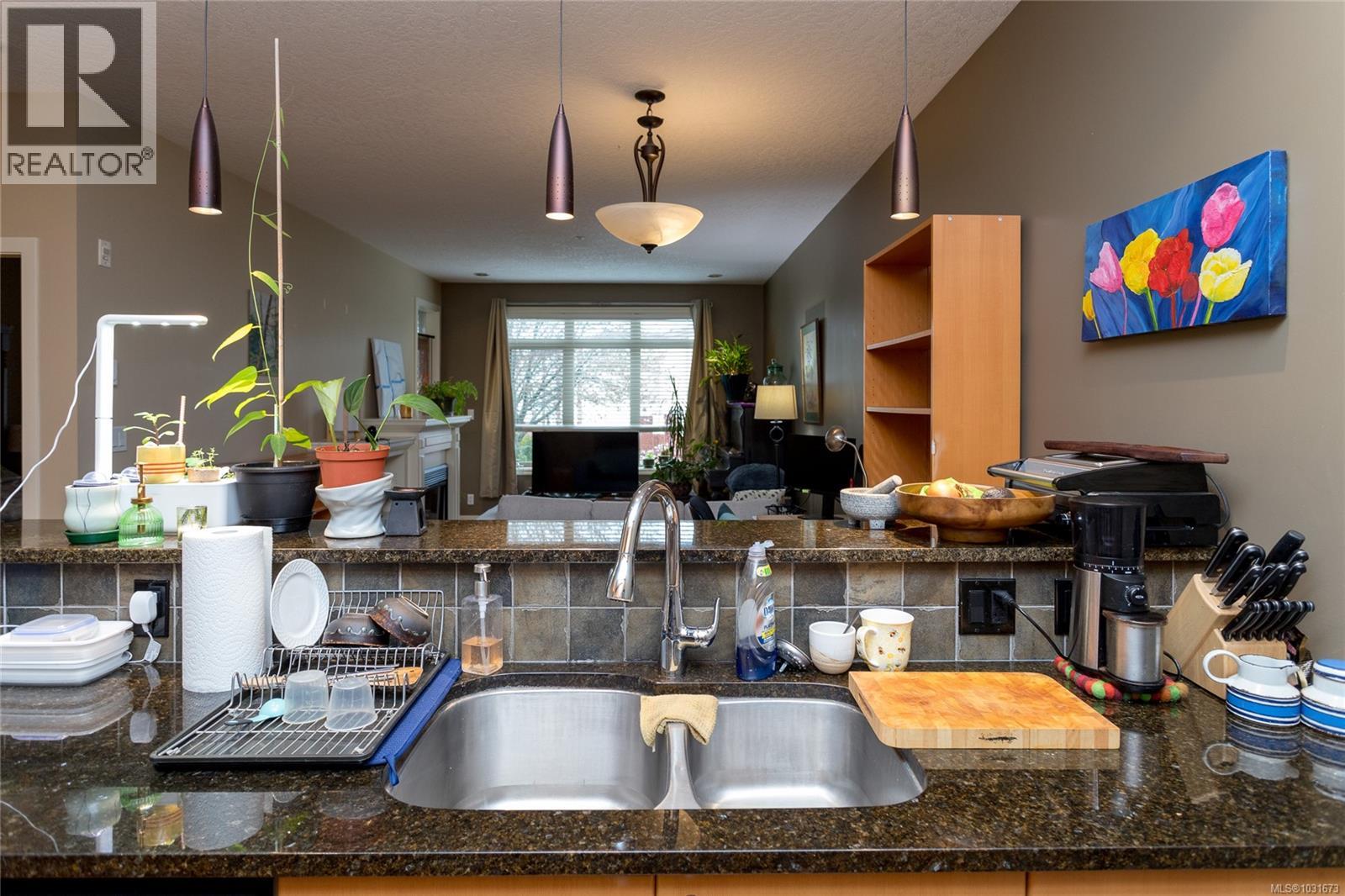 #415 623 TREANOR AVE - 20