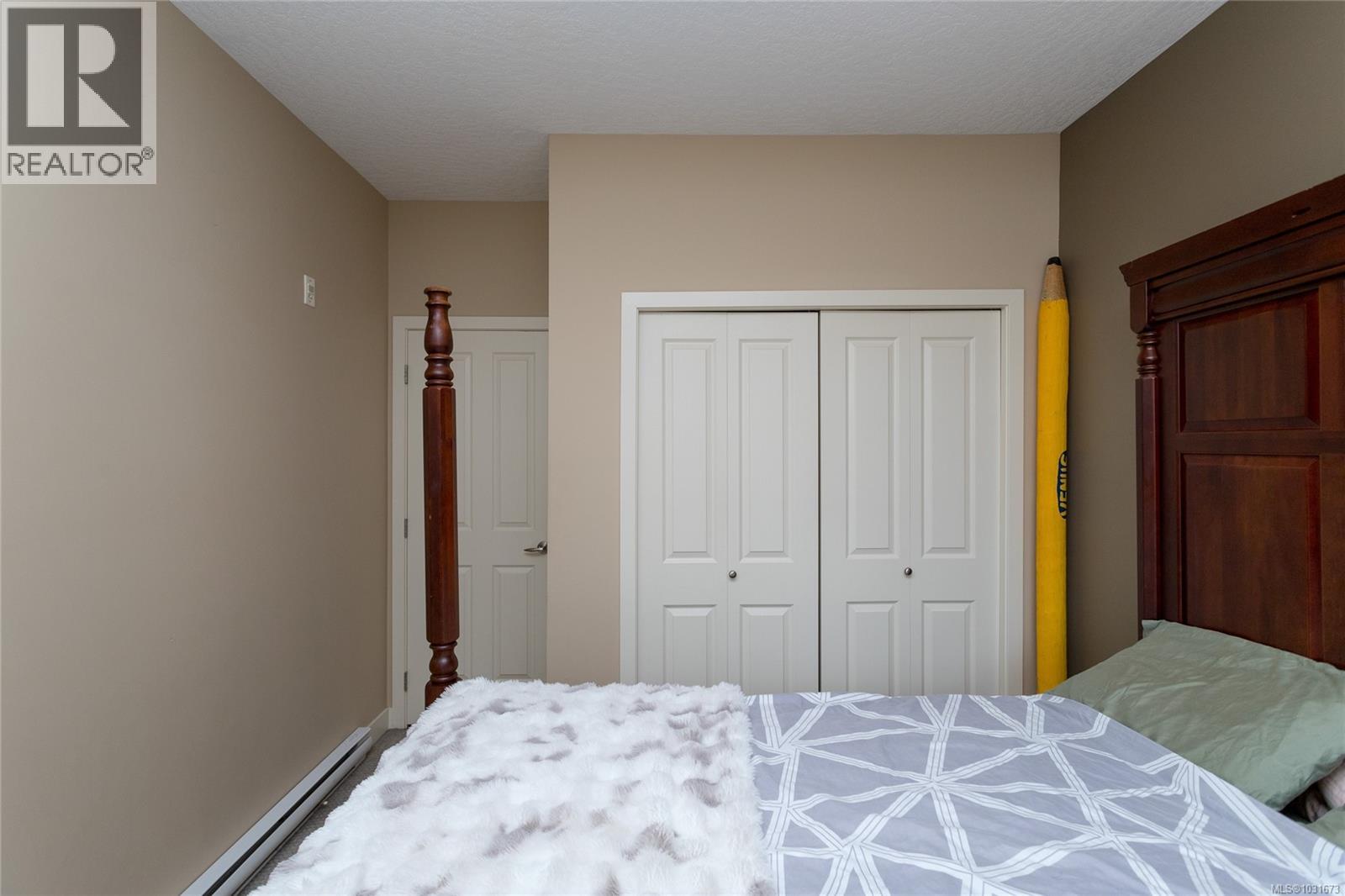 #415 623 TREANOR AVE - 21