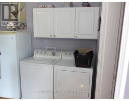 71 Russell Street E, Smiths Falls, ON K7A1G5 Photo 9