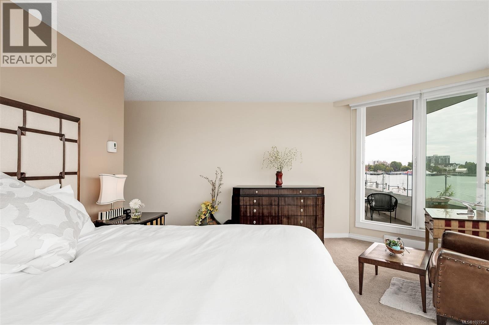 #208 1234 WHARF ST - 16