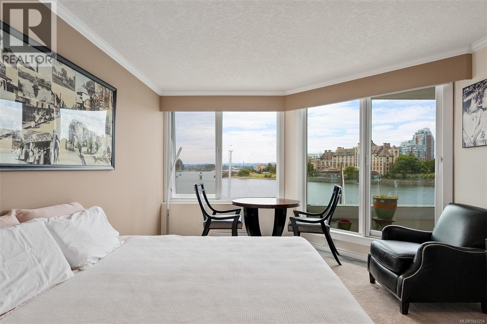 #208 1234 WHARF ST - 23