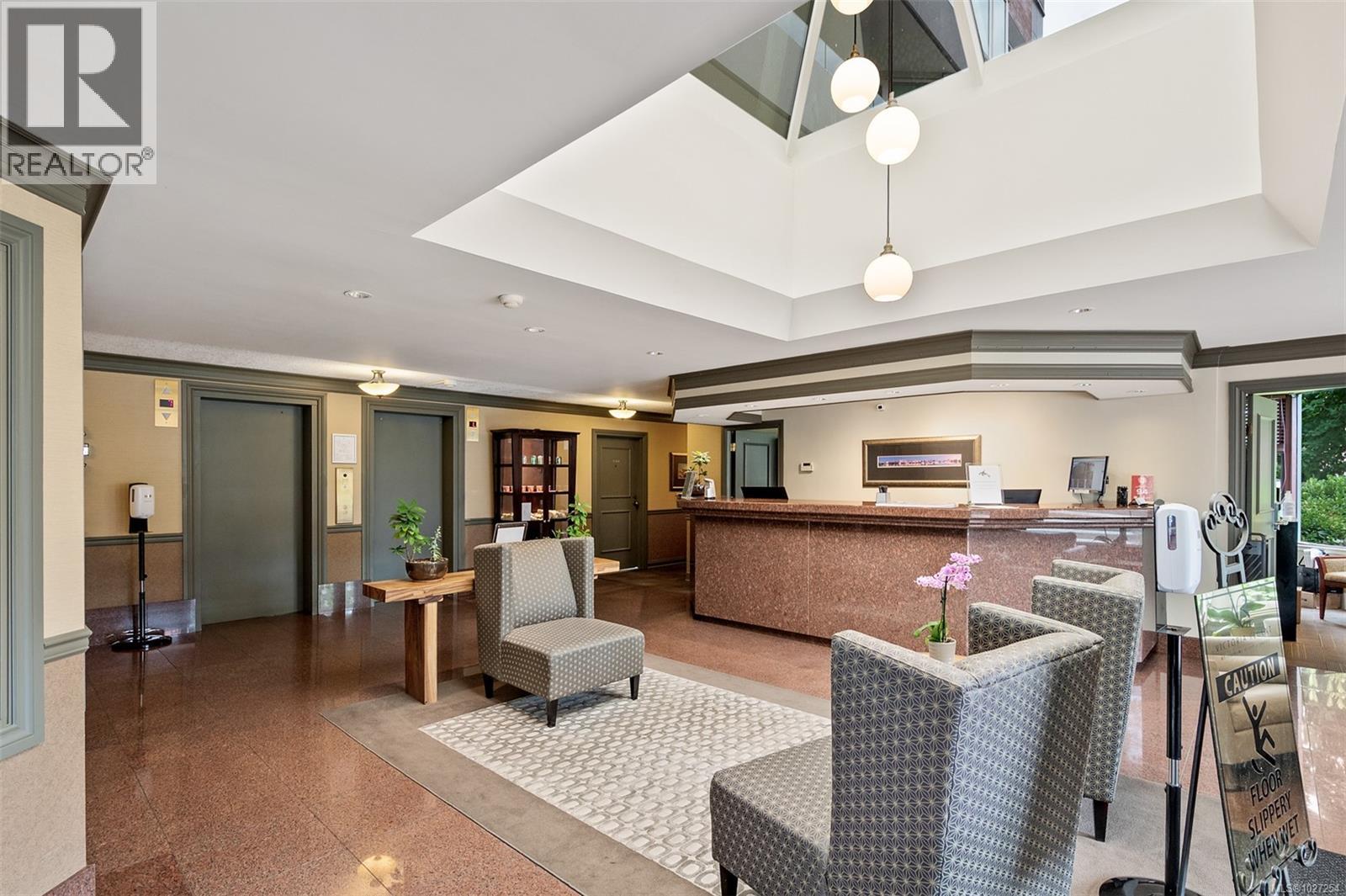 #208 1234 WHARF ST - 41