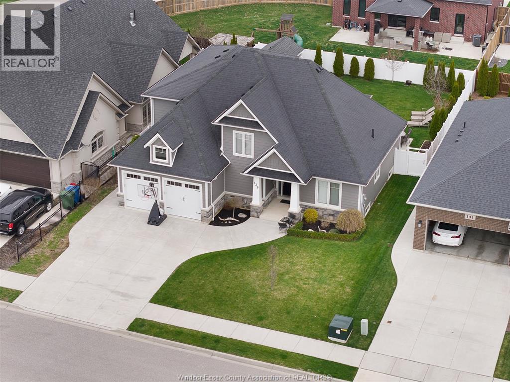 139 Blue Jay CRESCENT - 39