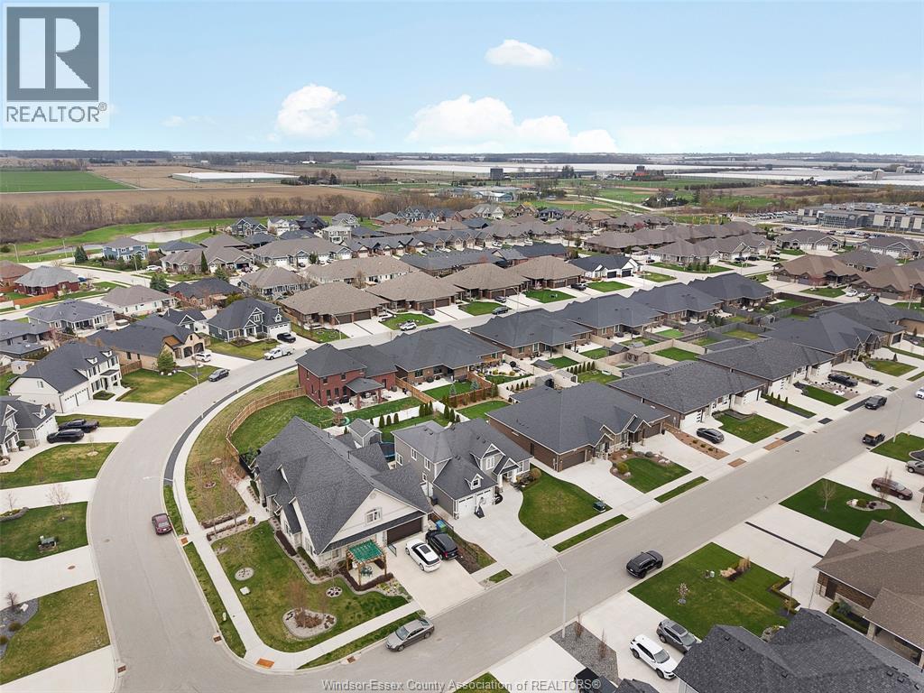 139 Blue Jay CRESCENT - 41