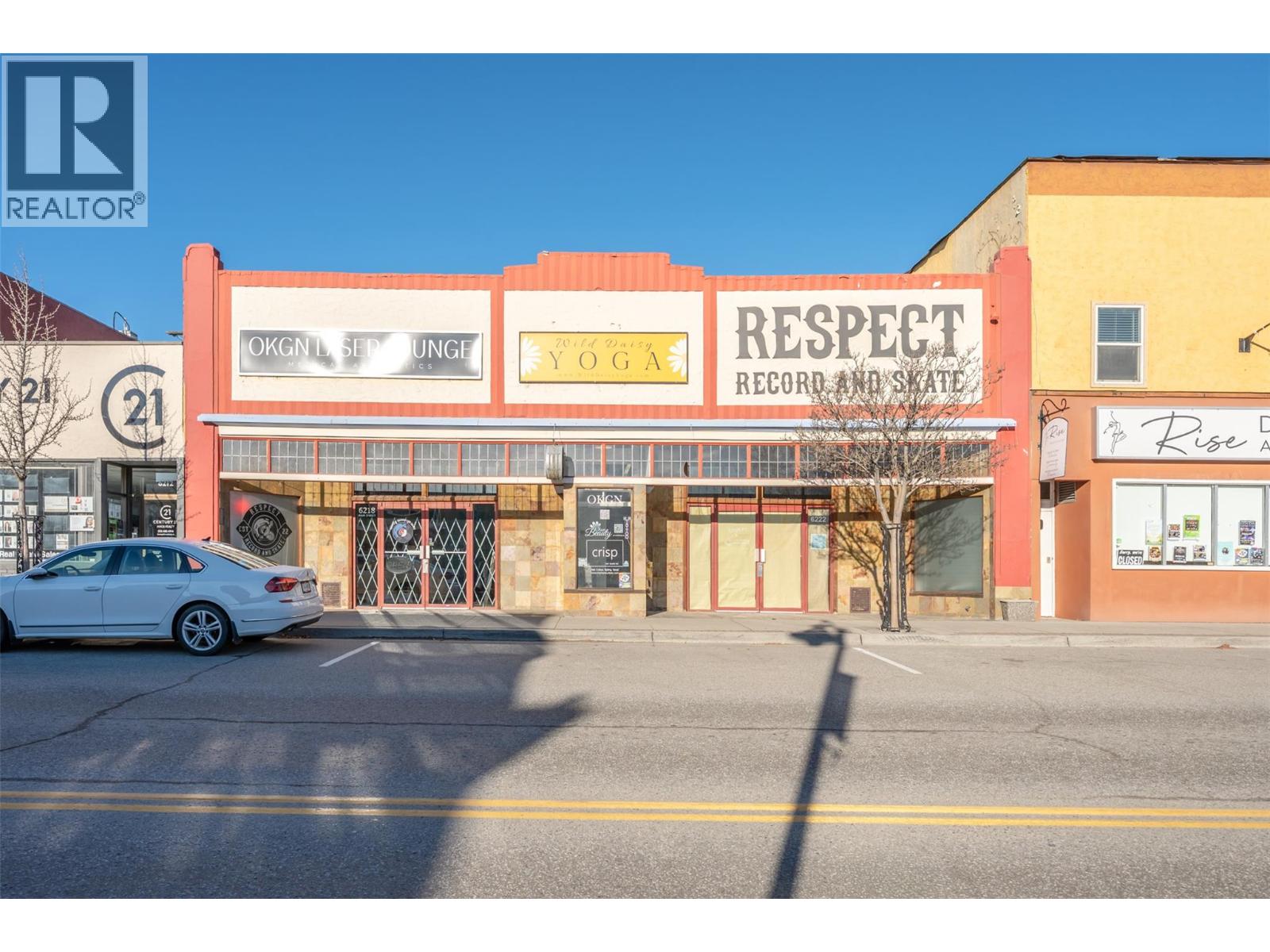 6222 Main Street, Oliver