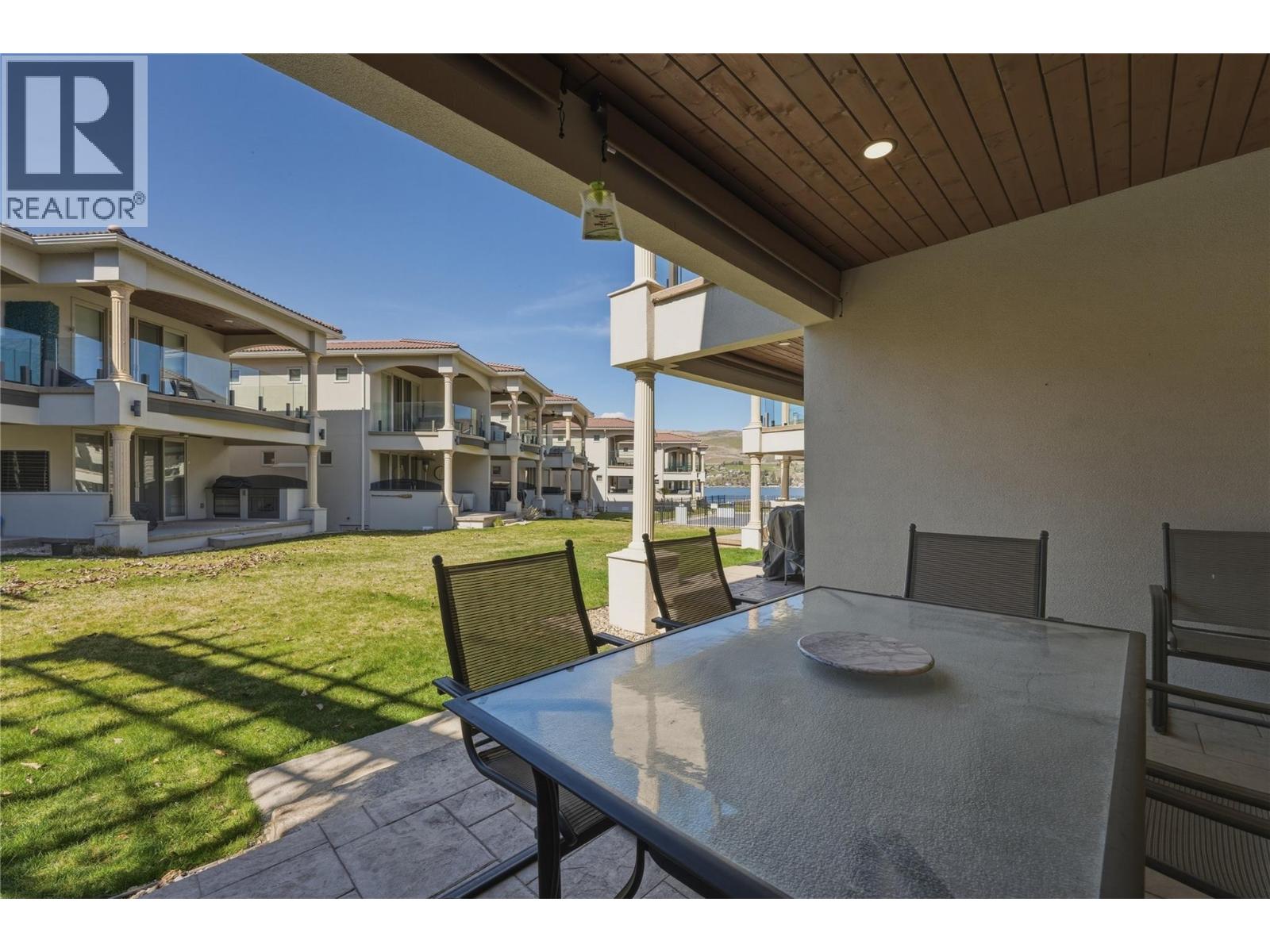 #8 7373 BROOKS LANE - 15