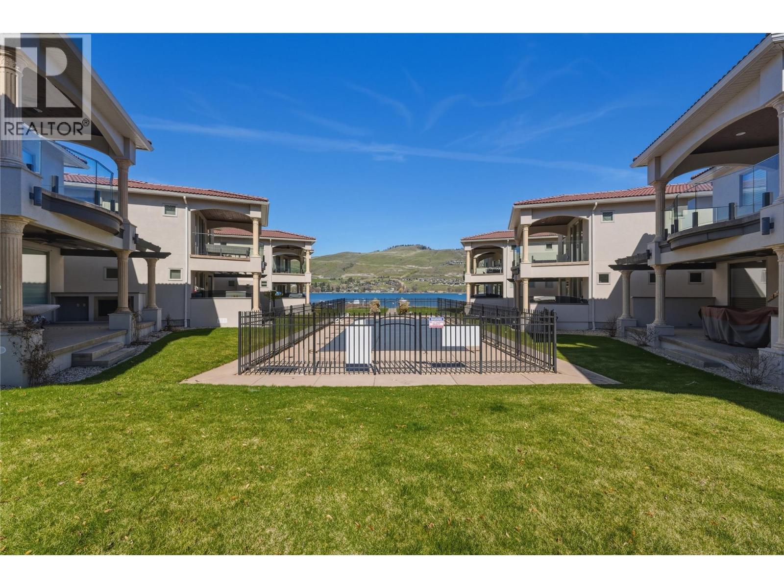 #8 7373 BROOKS LANE - 51